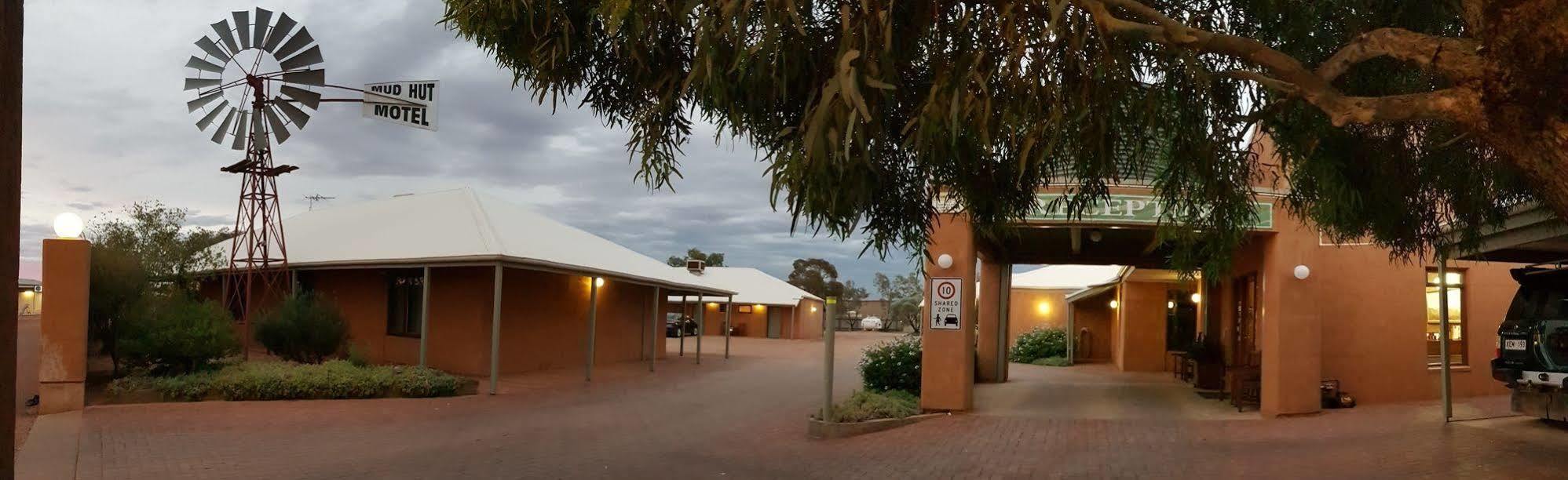 Mud Hut Motel Coober Pedy Exteriör bild